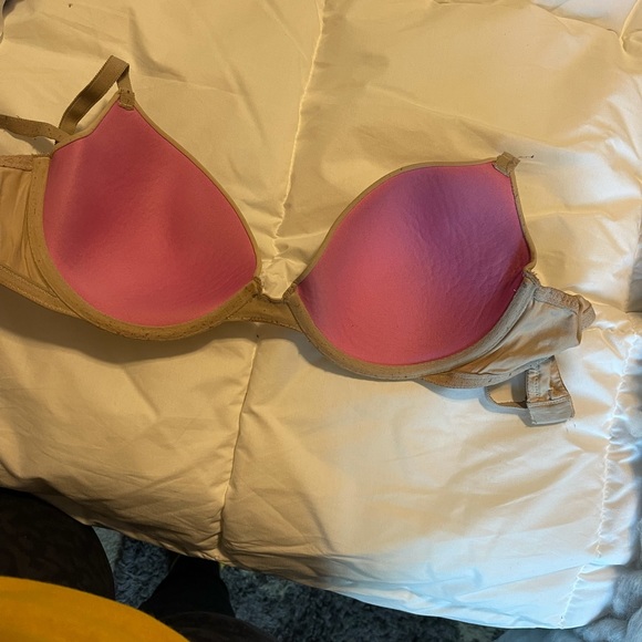 Collection of bras and bralettes - Picture 11 of 16